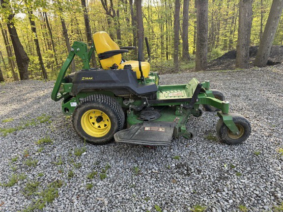 2022 John Deere Z720E