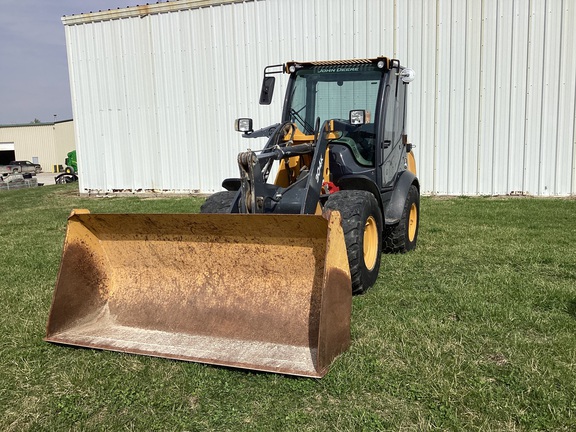 2015 John Deere 30"