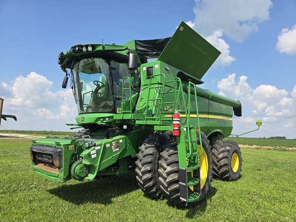 2024 John Deere S770