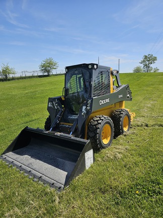 2025 John Deere 324G