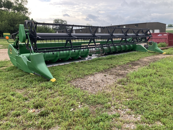 2010 John Deere 630F