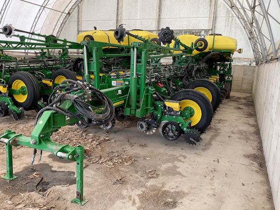 2021 John Deere 1775NT