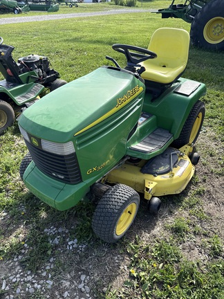 2003 John Deere GX325
