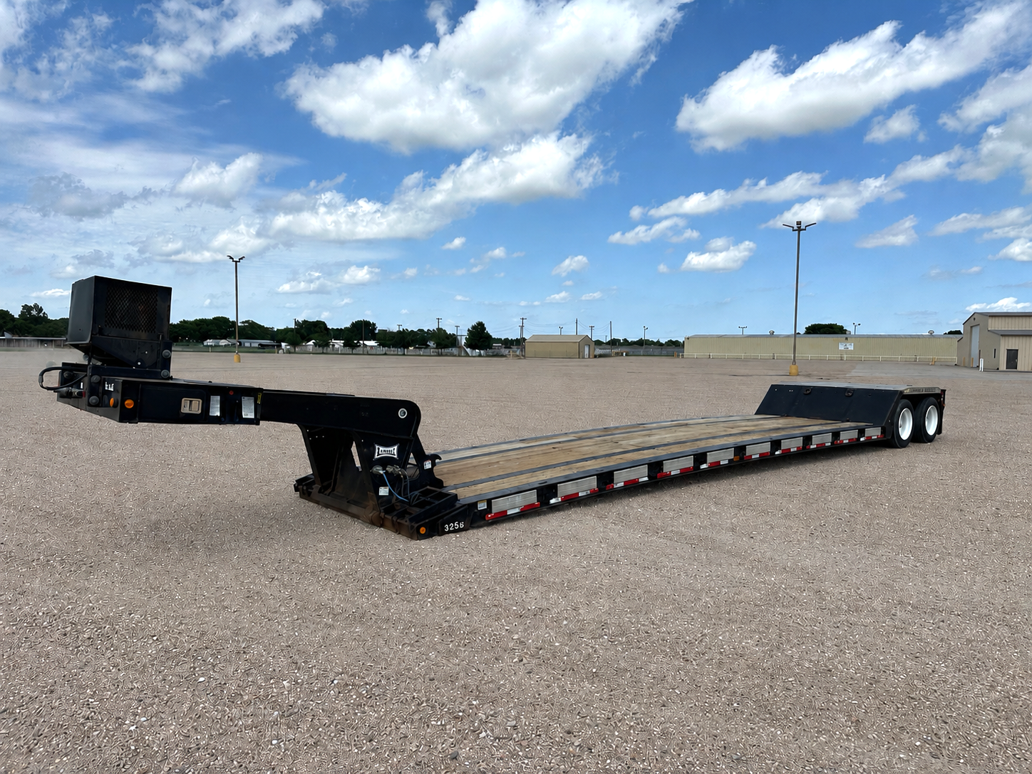 2008 Landoll 825 Detach Trailer