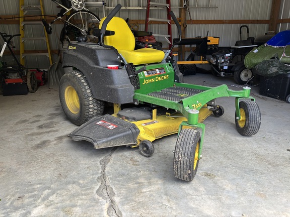 2014 John Deere Z445