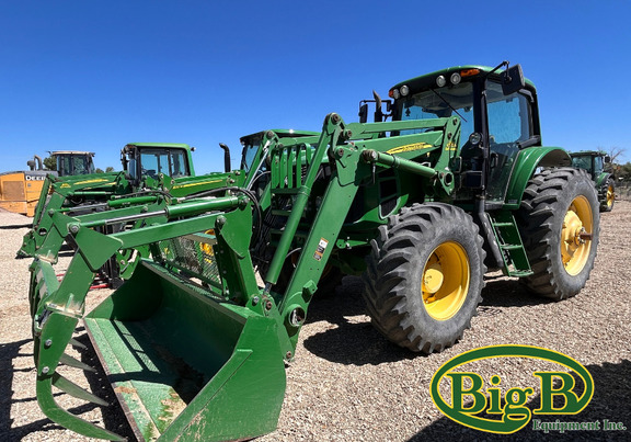 2011 John Deere 7330