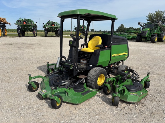 2016 John Deere 1600