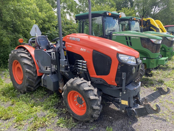 2015 Kubota M5 111