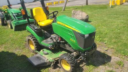 2013 John Deere 1025R