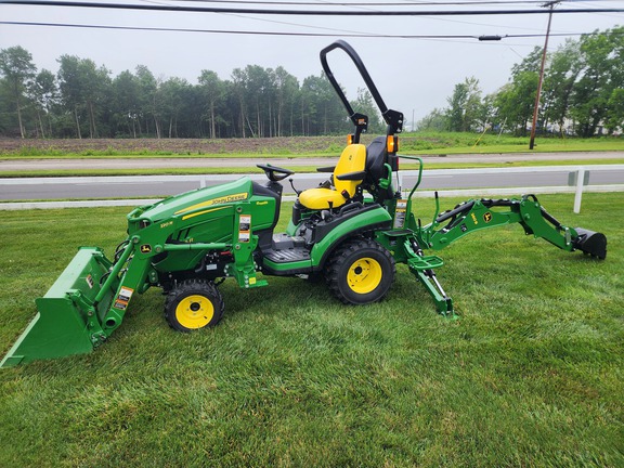 2022 John Deere 1025R