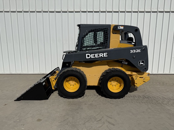 2013 John Deere 332E