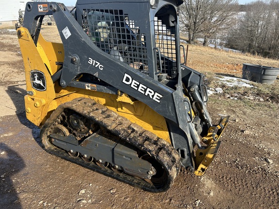 2024 John Deere 317G