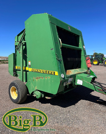 1998 John Deere 566