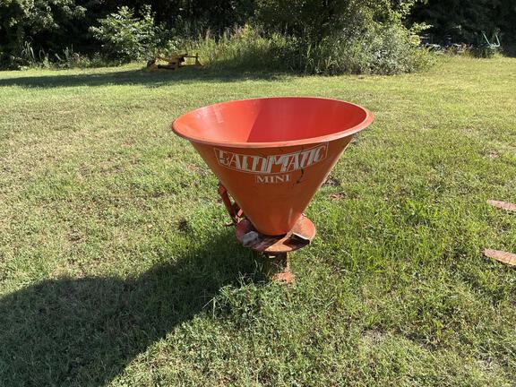 1999 Baltic Baltic MINI SPREADER