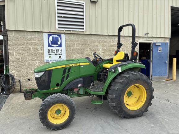 2015 John Deere 4052R
