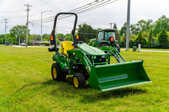 2026 John Deere 1023E