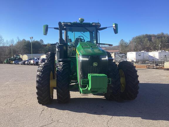 2023 John Deere 8R 340