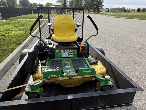2022 John Deere Z355R