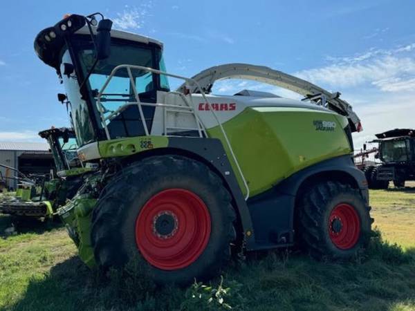 2021 CLAAS 990