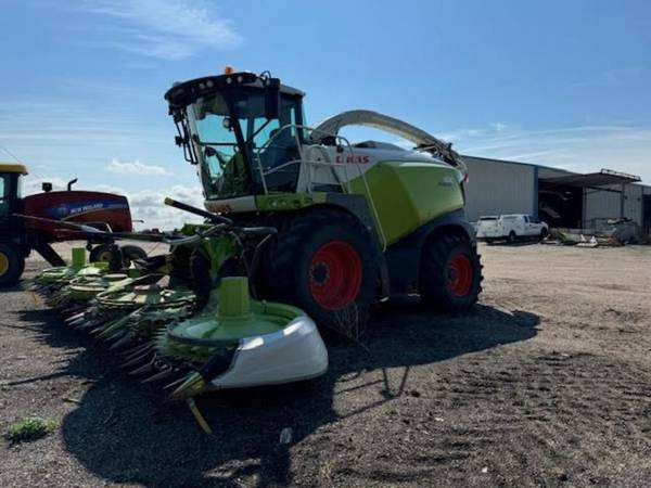2021 CLAAS 990