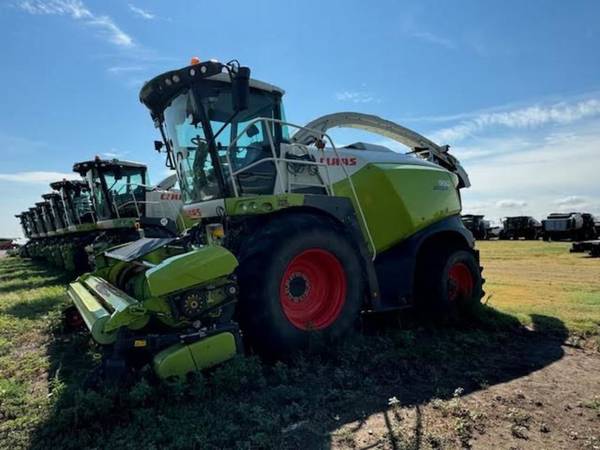 2021 CLAAS 990