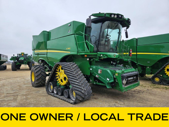2022 John Deere S780