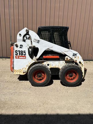 2011 Bobcat S185