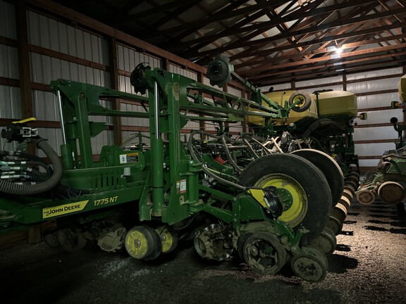 2022 John Deere 1775NT