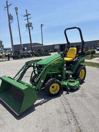 2021 John Deere 2025R