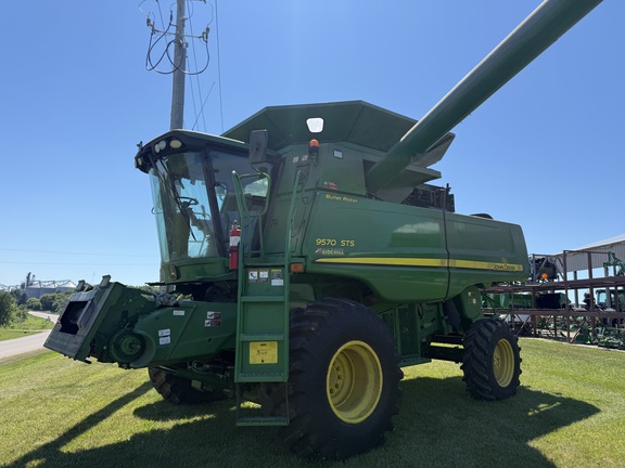 2010 John Deere 9570 STS