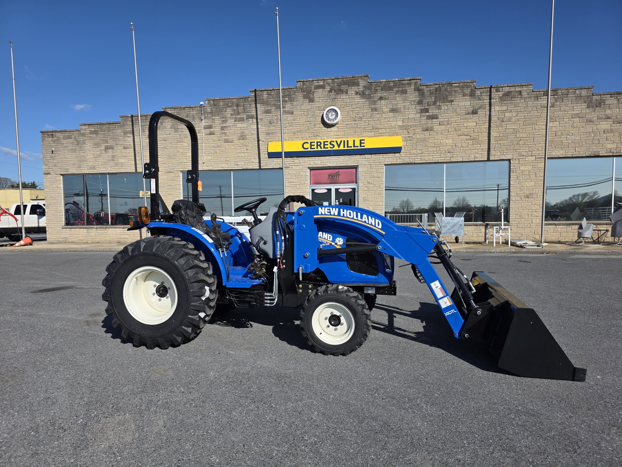 2025 New Holland Agriculture Agriculture Workmaster™ Compact 35