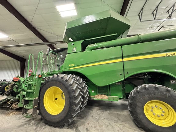 2022 John Deere S780