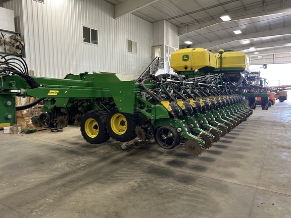 2023 John Deere DB66