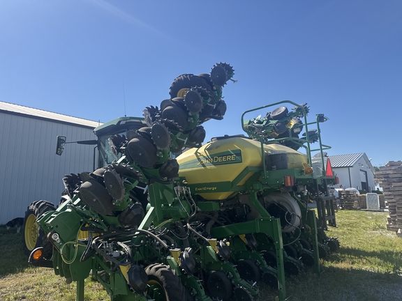 2020 John Deere DR16