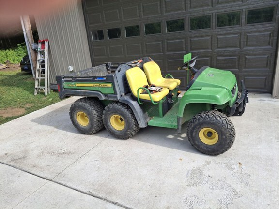 2011 John Deere TH 6X4