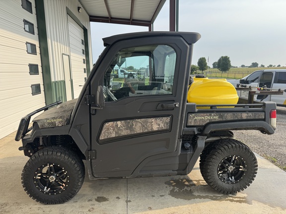 2023 John Deere XUV 835R