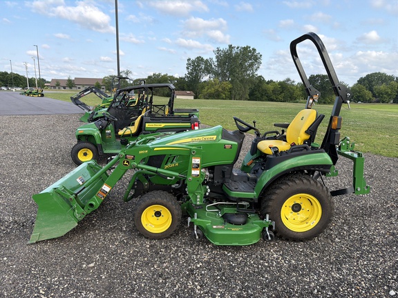 2023 John Deere 2025R