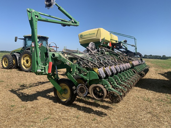 2023 John Deere 1795