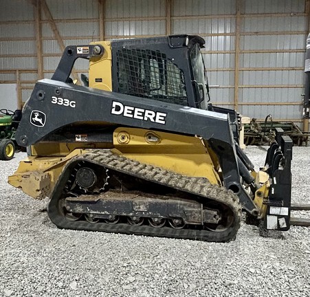 2017 John Deere 333G
