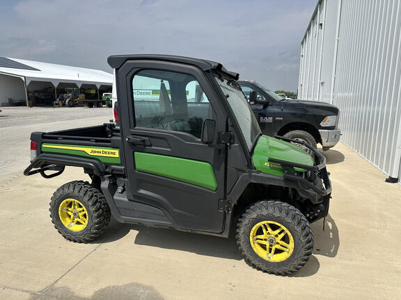 2021 John Deere 865M