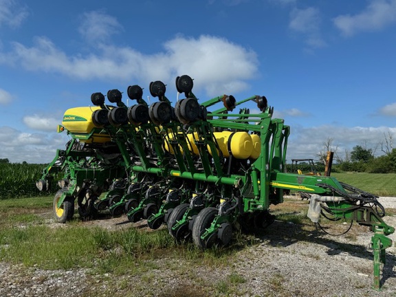 2009 John Deere 1790
