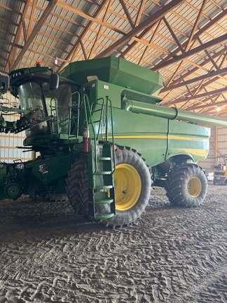 2019 John Deere S770