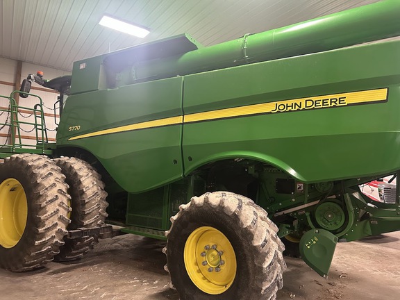 2018 John Deere S770