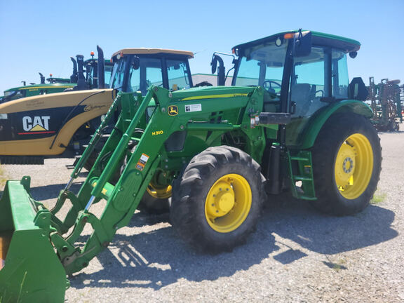 2014 John Deere 6140D