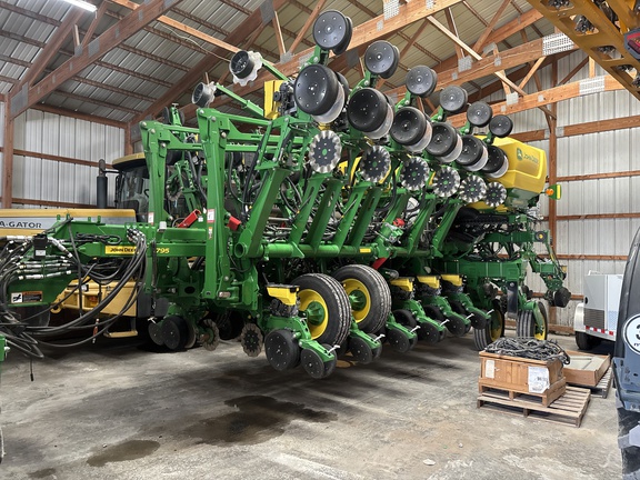 2025 John Deere 1795