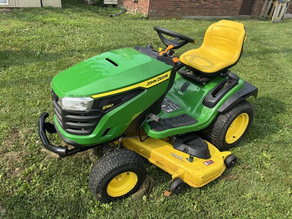 2020 John Deere s180