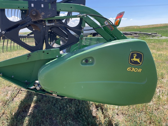 2012 John Deere 630