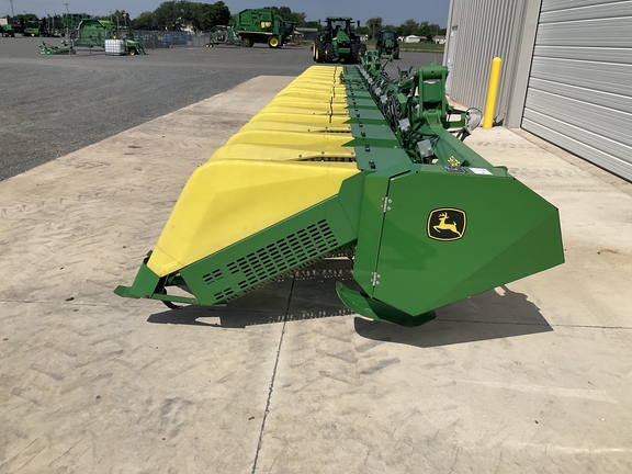 2019 John Deere SH12F
