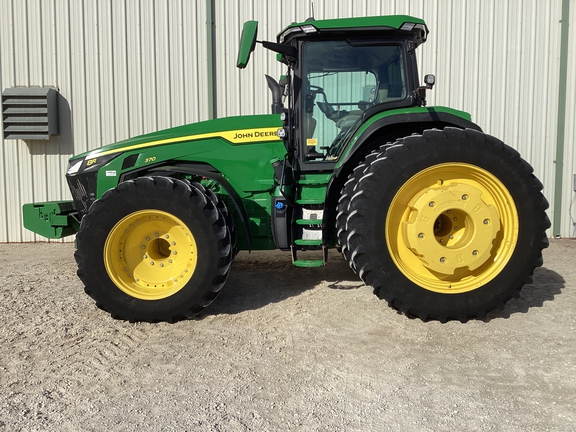 2024 John Deere 8R 370