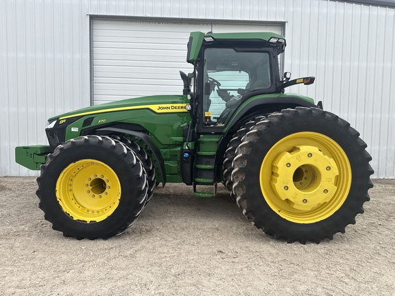 2024 John Deere 8R 370